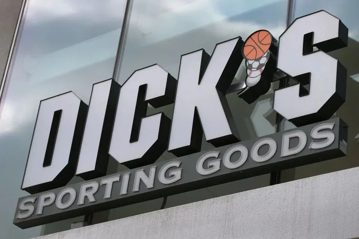 Dick’s Sporting Goods Finalizes $2.4 Billion Purchase of Foot Locker