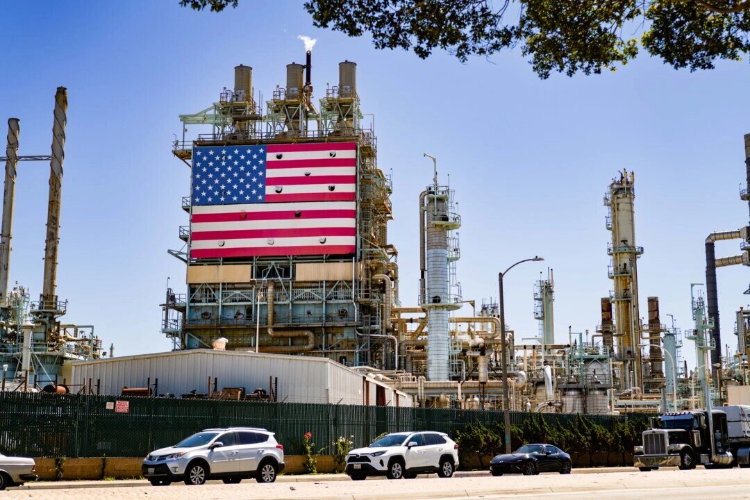 Facing Impending Crisis, California Lawmakers Pivot on Fossil Fuels